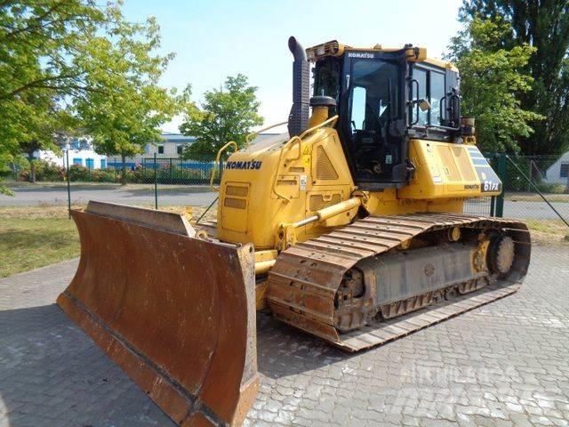 Komatsu D61 PX-24 Pásové dozéry