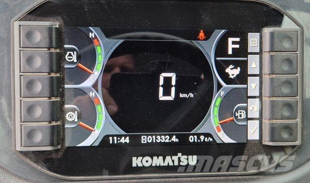 Komatsu WA 70 M-8 Kolesové nakladače