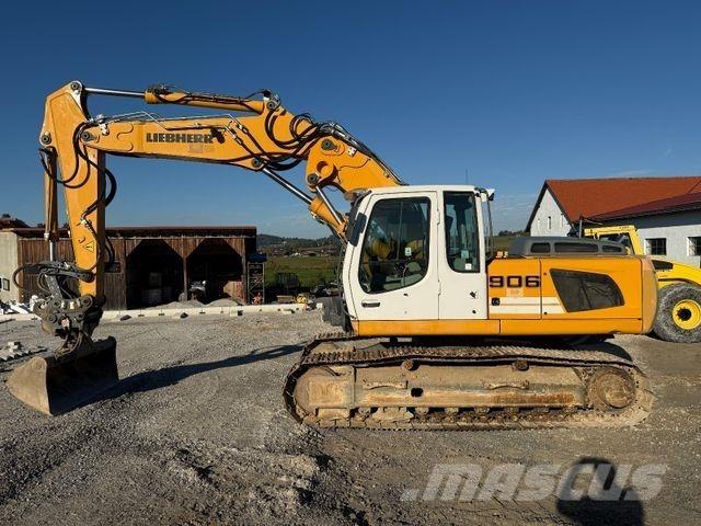 Liebherr R 906 LC Pásové rýpadlá