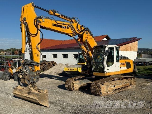 Liebherr R 906 LC Pásové rýpadlá