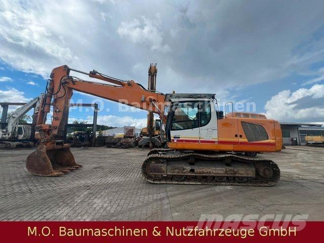 Liebherr R936 LC Pásové rýpadlá