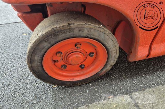 Linde E18P-02 Akumulátorové vozíky