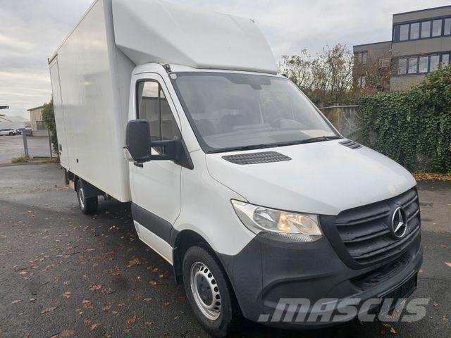 Mercedes-Benz 316 Skriňová nadstavba