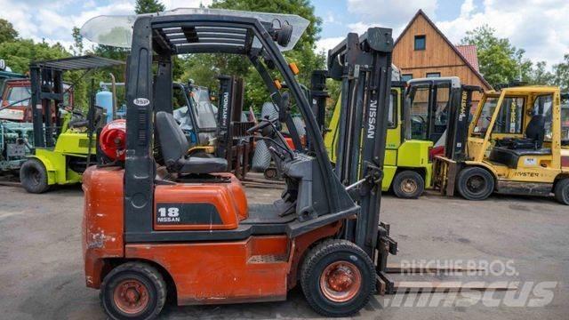 Nissan 18 LPG vozíky
