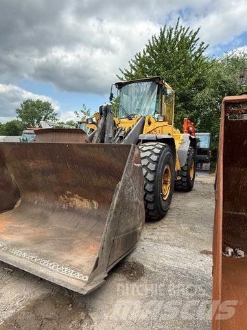 Volvo L 120 E Kolesové nakladače