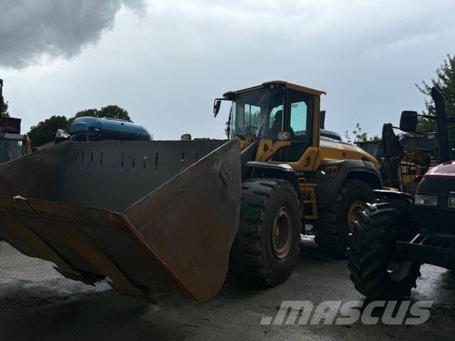 Volvo L 120 H Kolesové nakladače