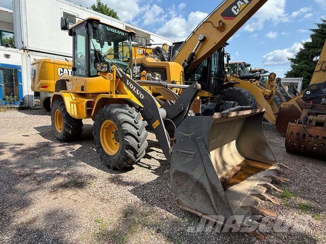 Volvo L 35 G Kolesové nakladače