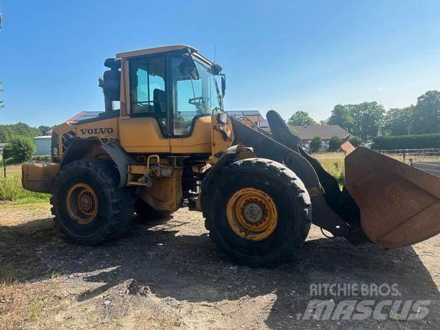 Volvo L 90 F Kolesové nakladače