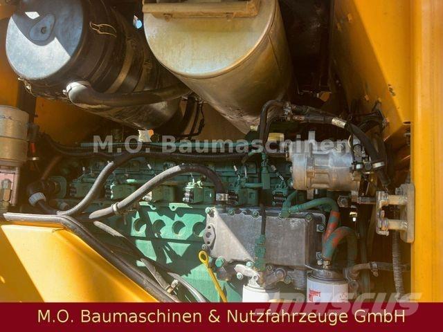Volvo L120 E /Waage / Kolesové nakladače