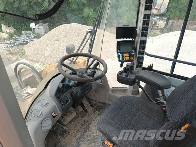 Volvo L150G Kolesové nakladače