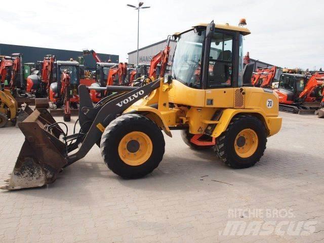 Volvo L35G Kolesové nakladače
