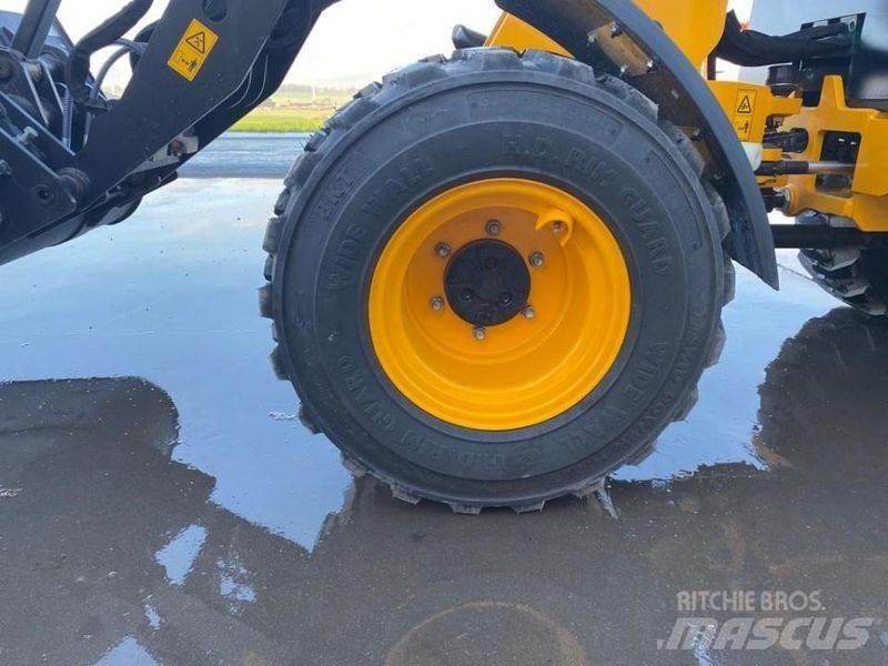 JCB 403 Šmykom riadené nakladače