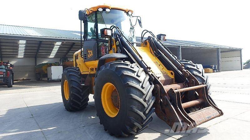 JCB 426 Kolesové nakladače