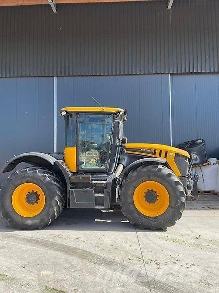 JCB Fastrac 4220 Traktory