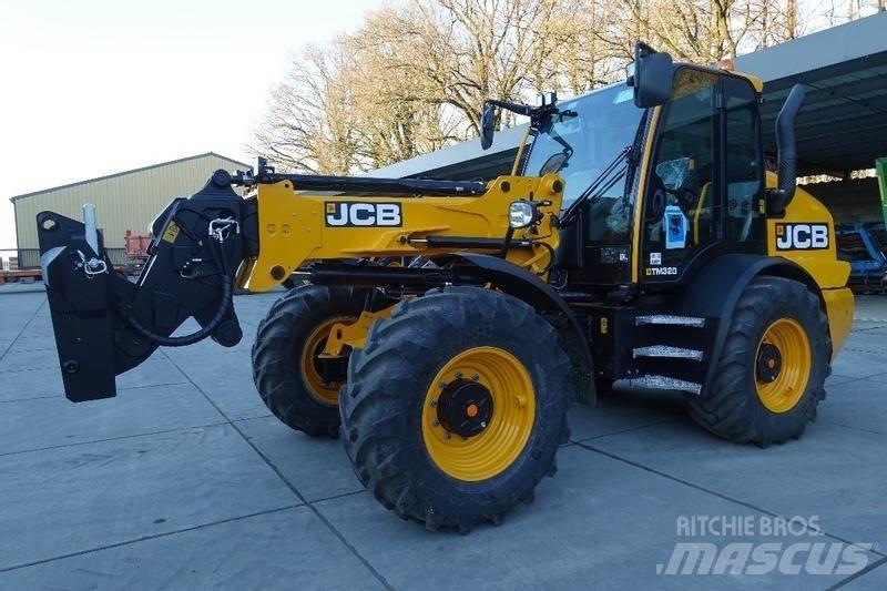 JCB TM 320 Teleskopické manipulátory