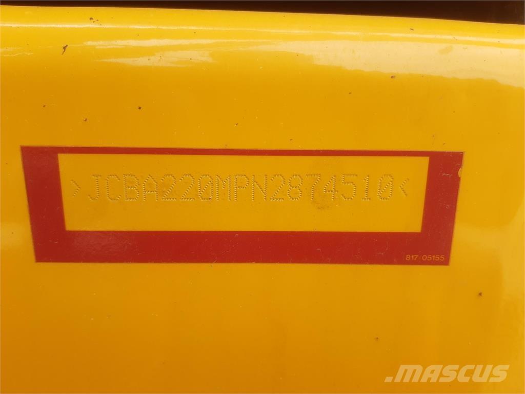 JCB  Pásové rýpadlá