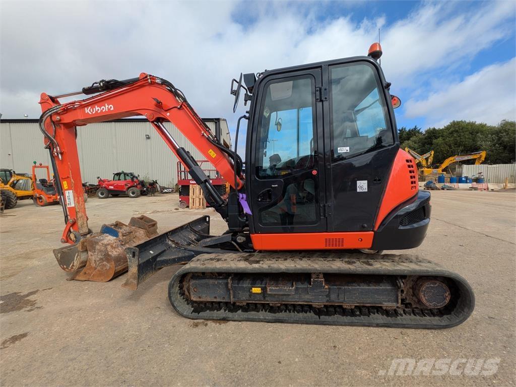 Kubota  Mini rýpadlá < 7t