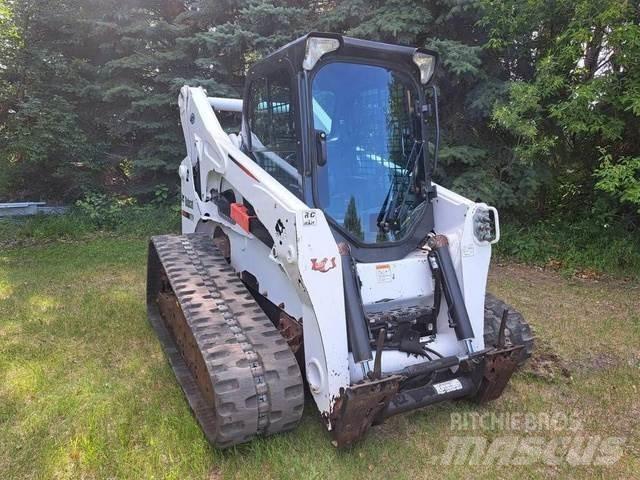 Bobcat T870 Stavebníctvo - ostatné