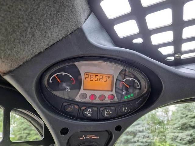 Bobcat T870 Stavebníctvo - ostatné