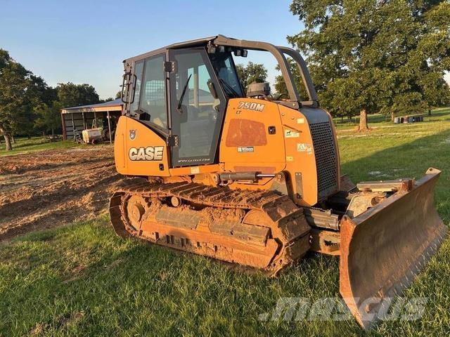 Case IH 750M Dozer Pásové dozéry