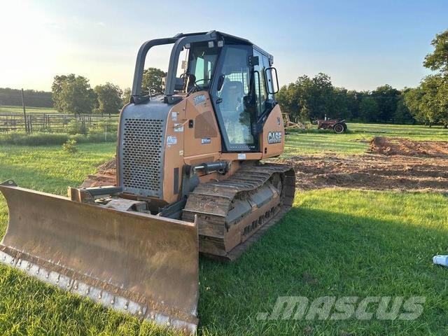 Case IH 750M Dozer Pásové dozéry