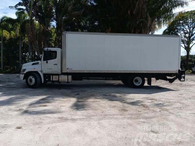 Hino 268 Box Truck Dodávky