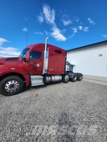 Kenworth T880 Iné