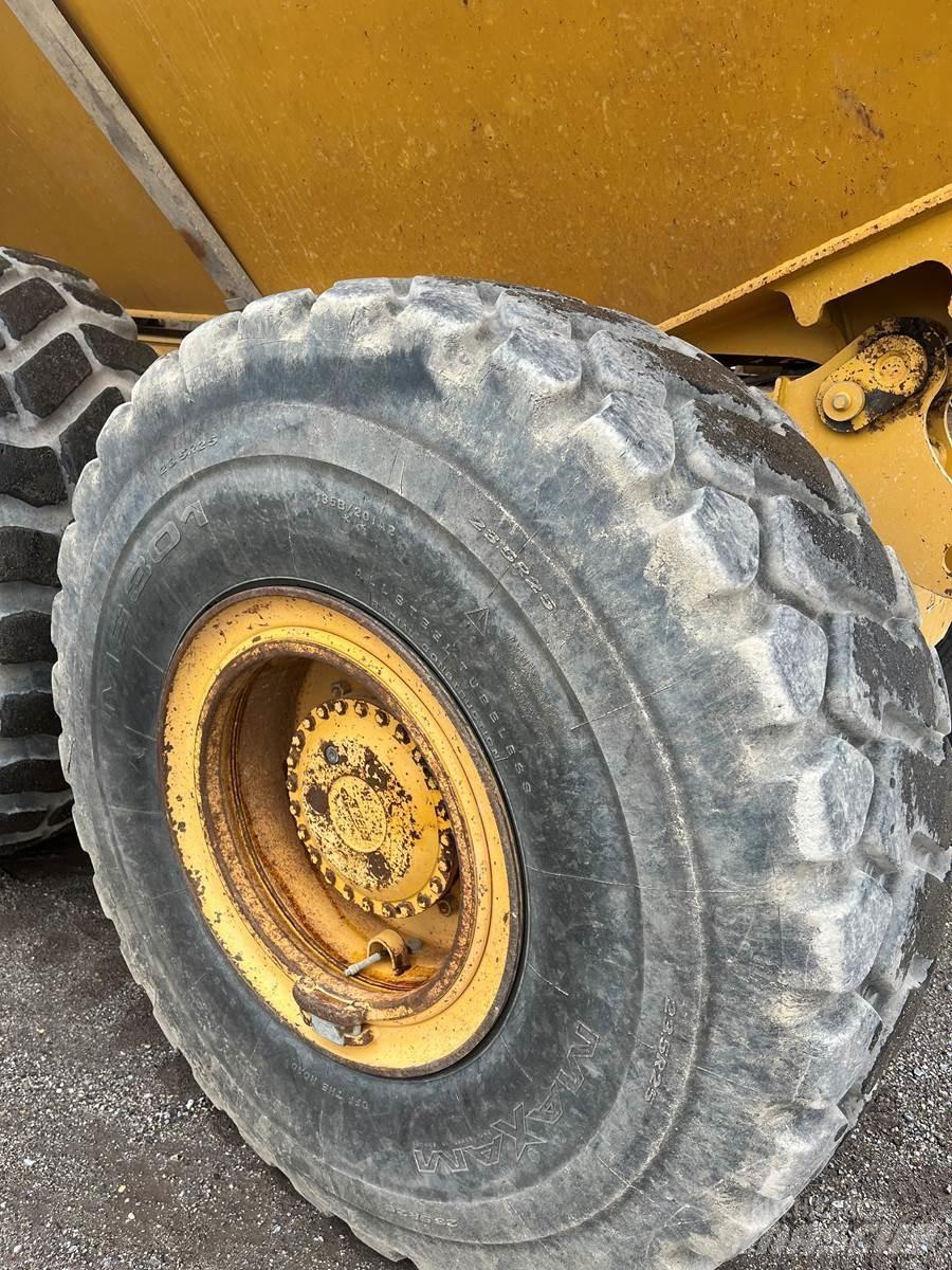 Bell B30E Kĺbové nákladné autá