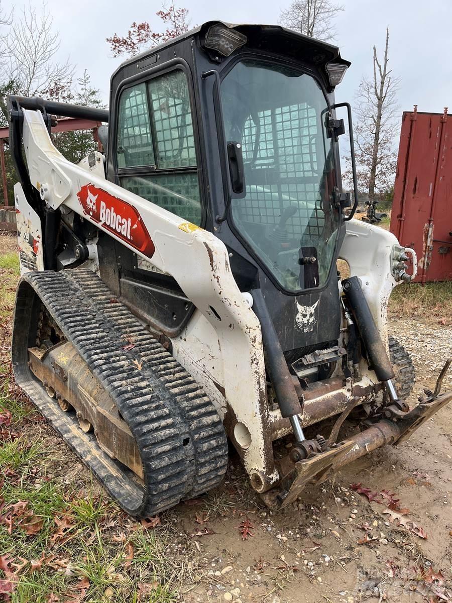 Bobcat T76 Šmykom riadené nakladače