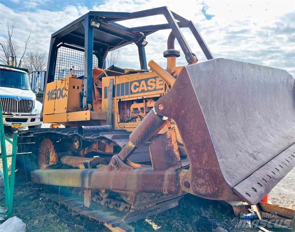CASE 1150C Pásové dozéry