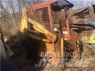 CASE 1840 Šmykom riadené nakladače