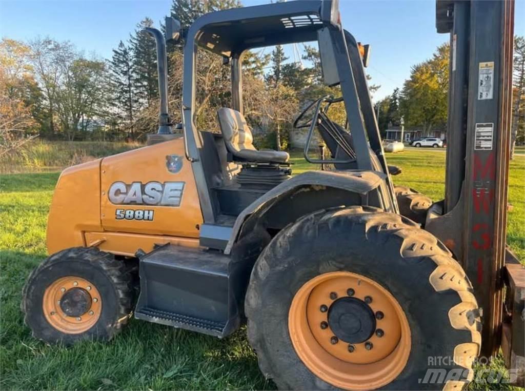 CASE 588H Iné