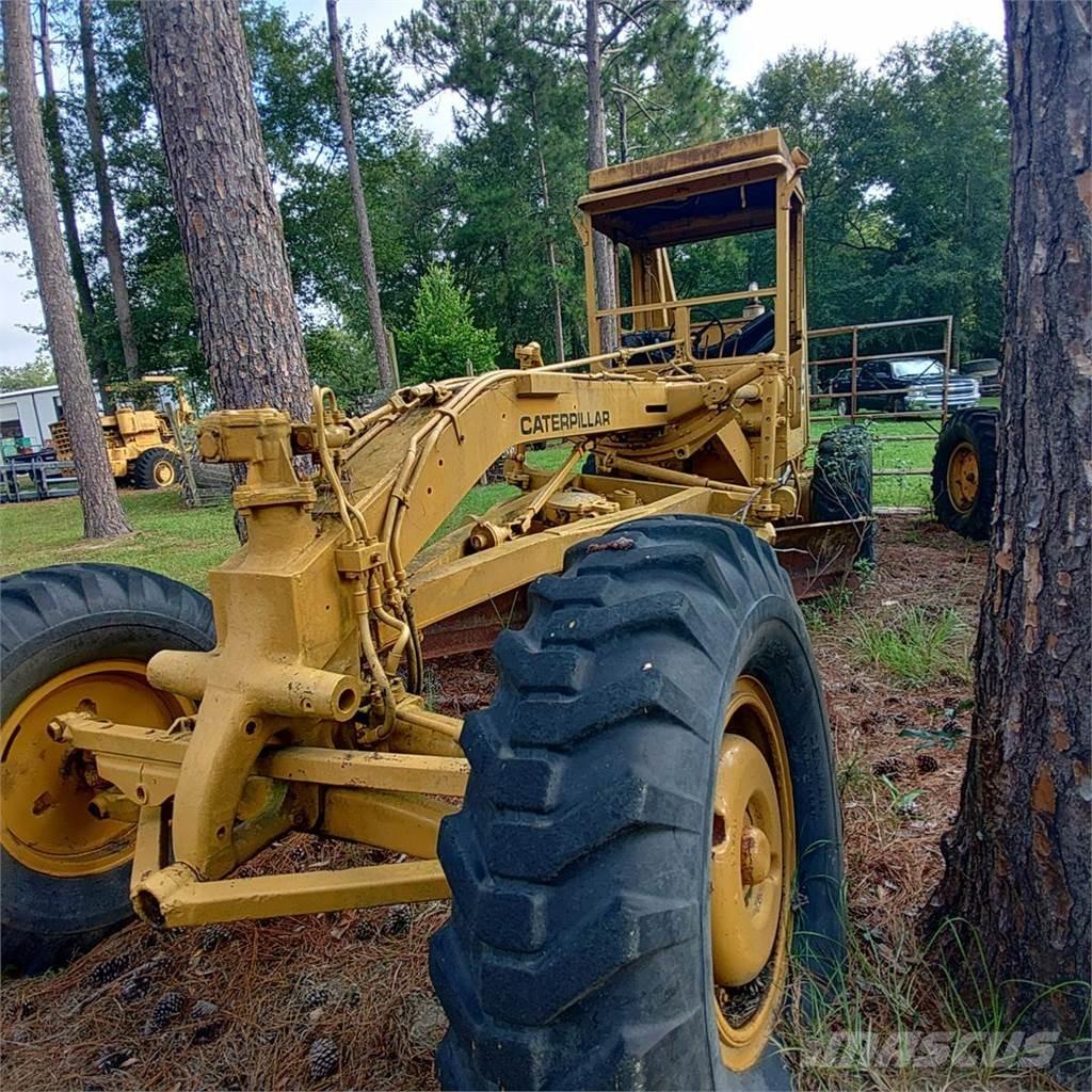 CAT 120 Grejdery