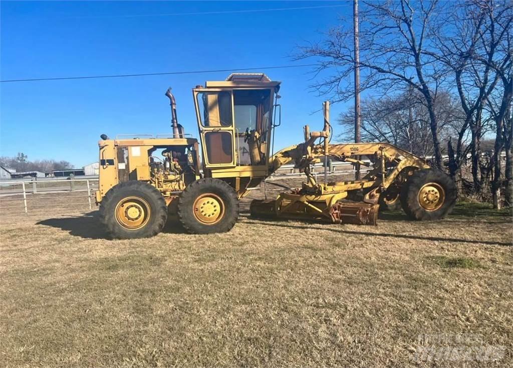 CAT 130G Grejdery
