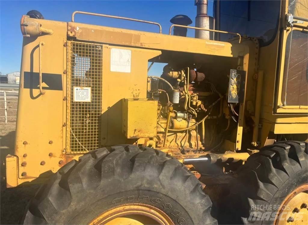 CAT 130G Grejdery