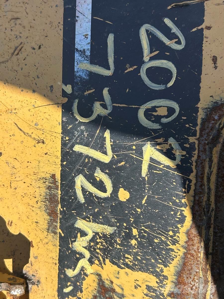 CAT 246B Šmykom riadené nakladače