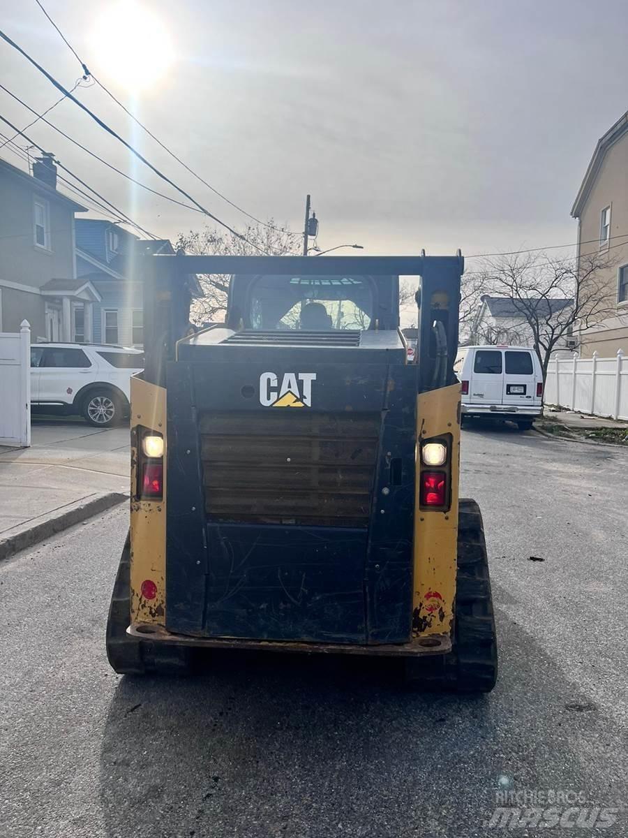 CAT 259D Šmykom riadené nakladače