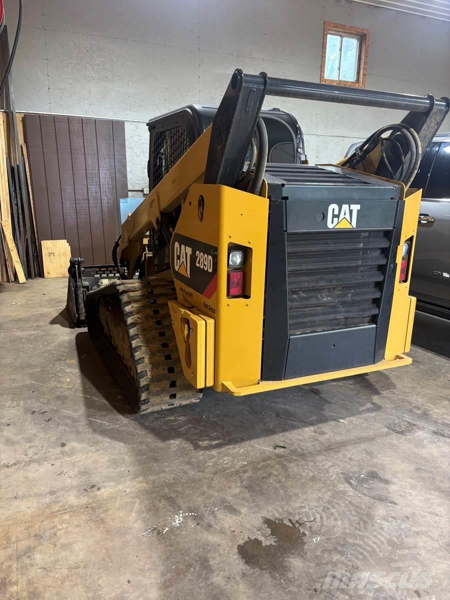 CAT 289D Šmykom riadené nakladače