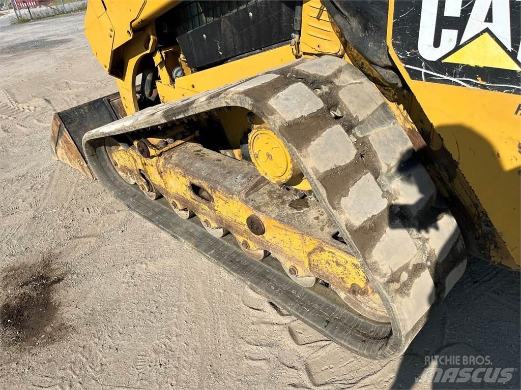 CAT 299D Šmykom riadené nakladače