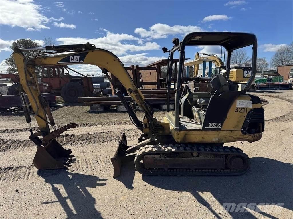 CAT 302.5 Mini rýpadlá < 7t