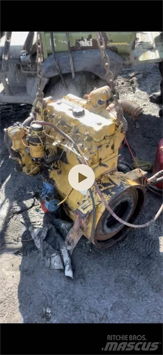 CAT 3054 Motory