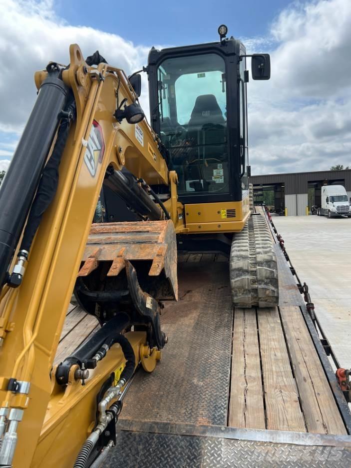 CAT 305CR Pásové rýpadlá