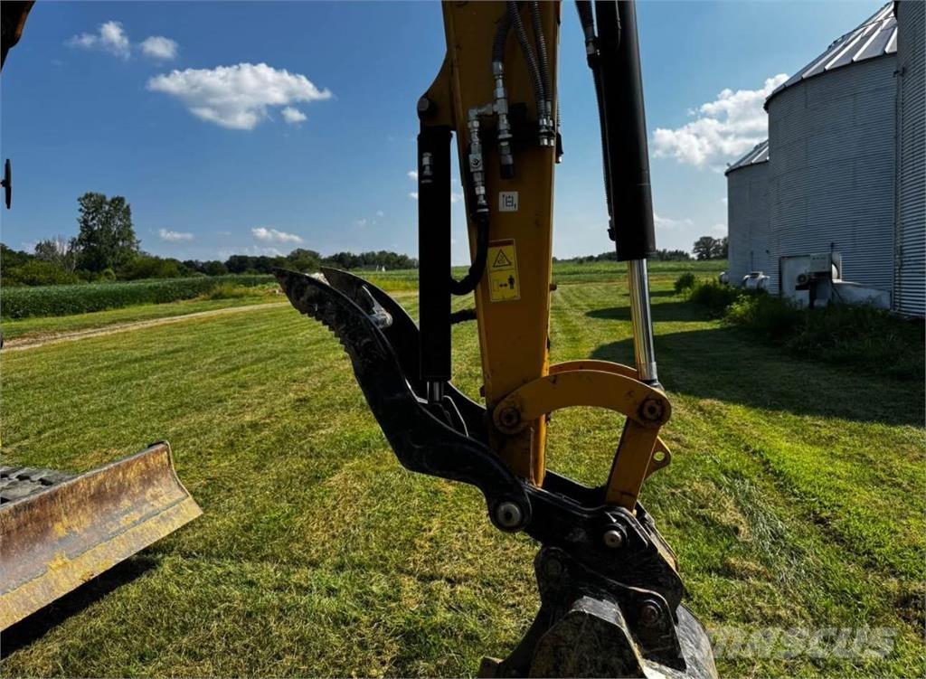 CAT 306CR Pásové rýpadlá