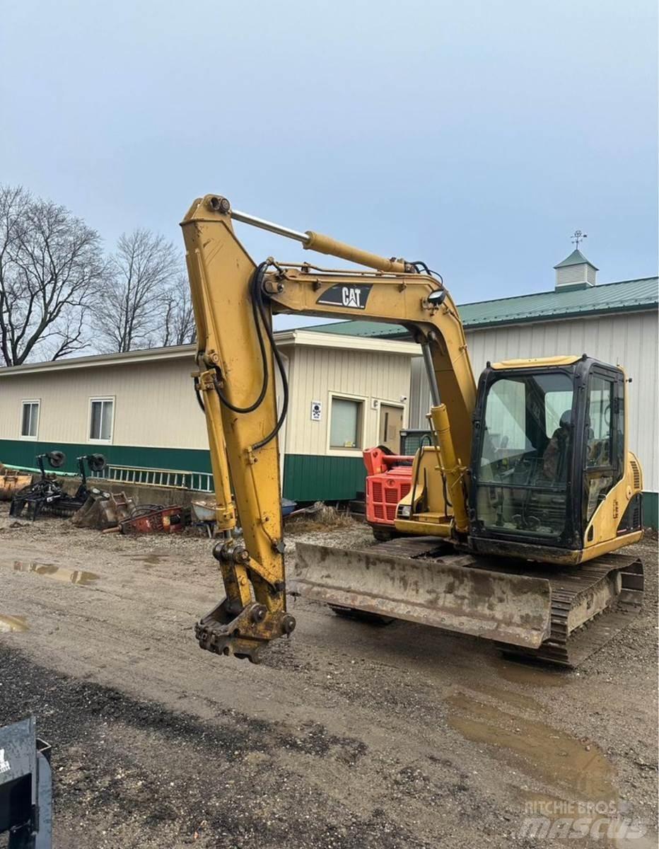 CAT 307 Pásové rýpadlá
