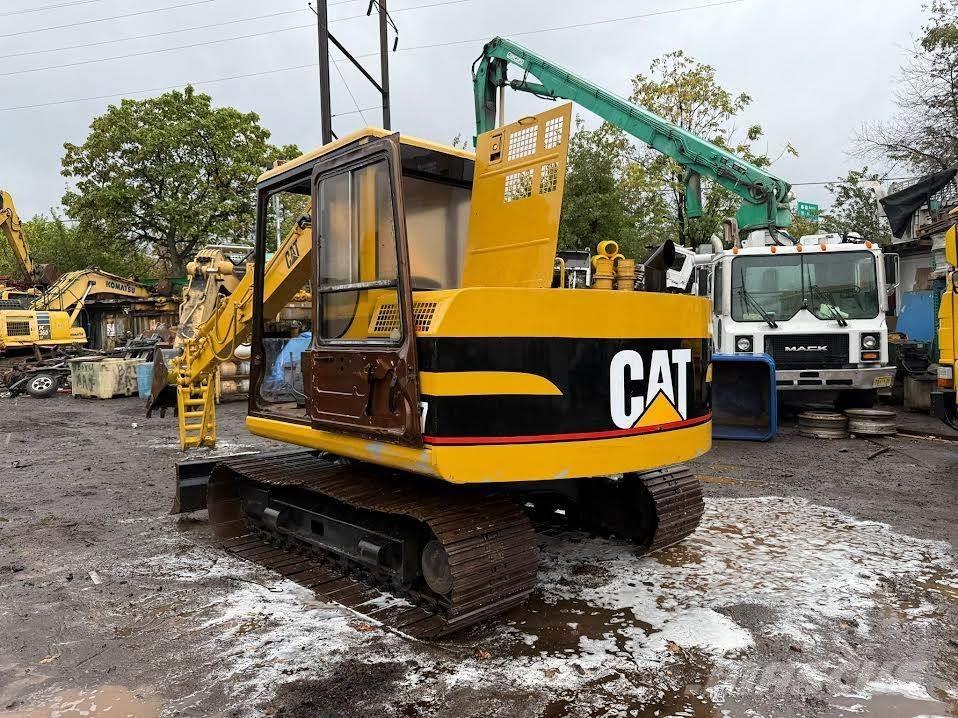 CAT 307 Pásové rýpadlá
