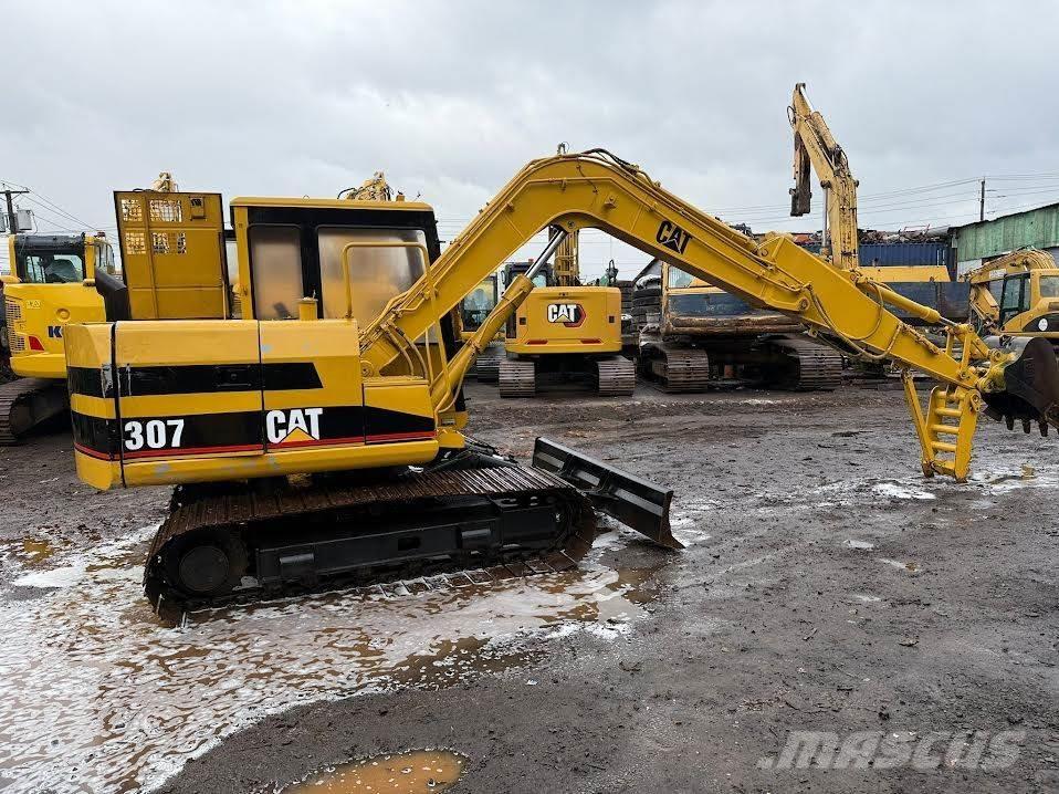 CAT 307 Pásové rýpadlá