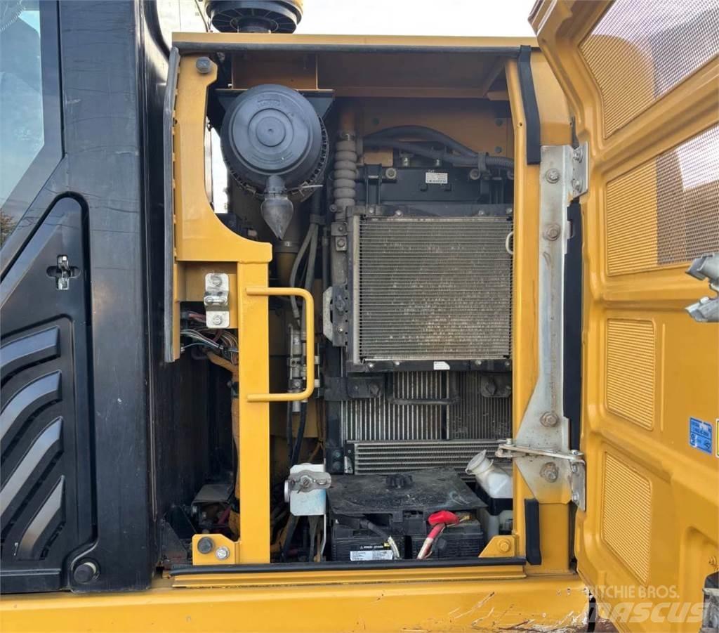CAT 312E Pásové rýpadlá