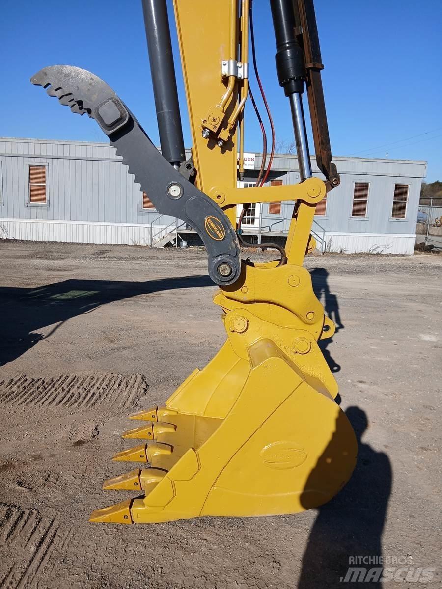CAT 313FL Pásové rýpadlá