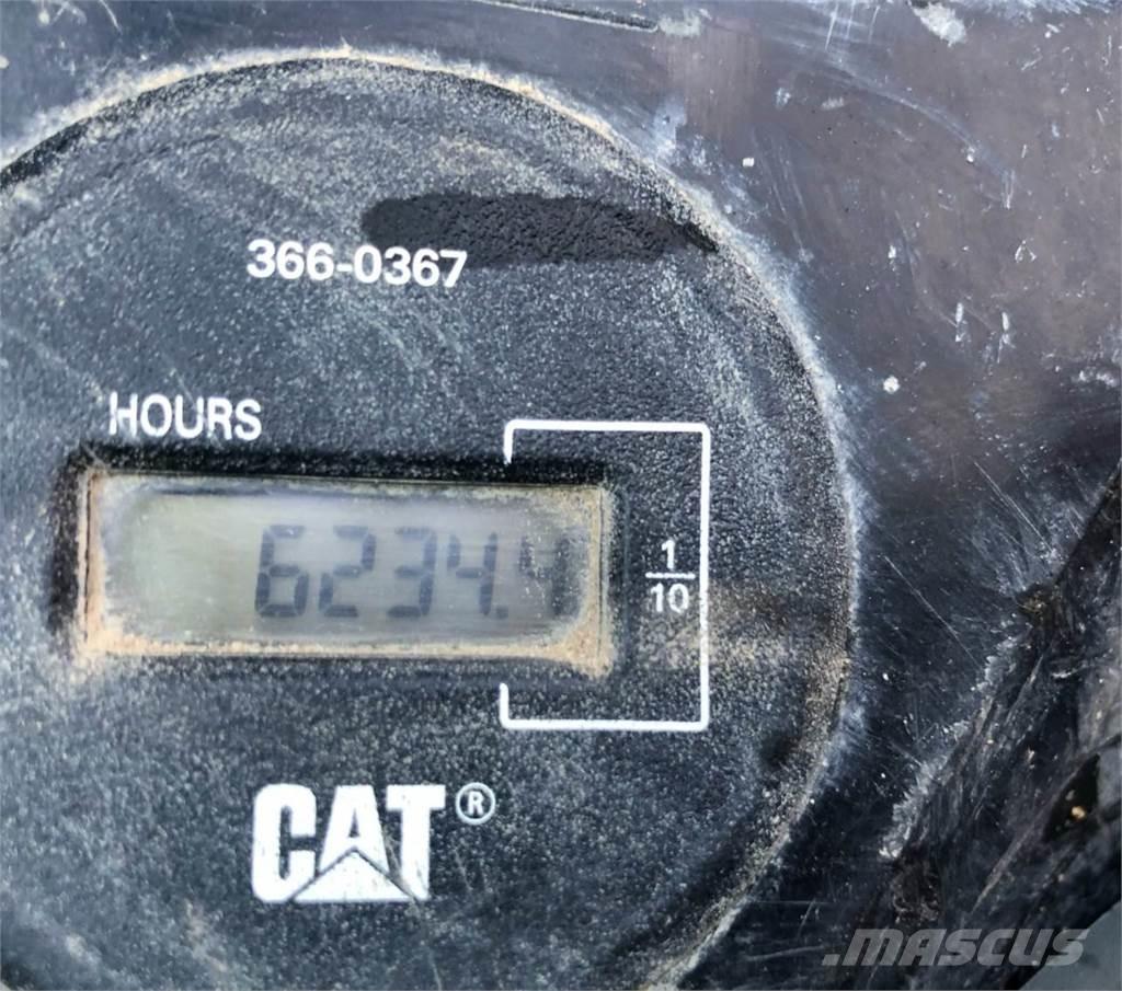CAT 315FL Pásové rýpadlá