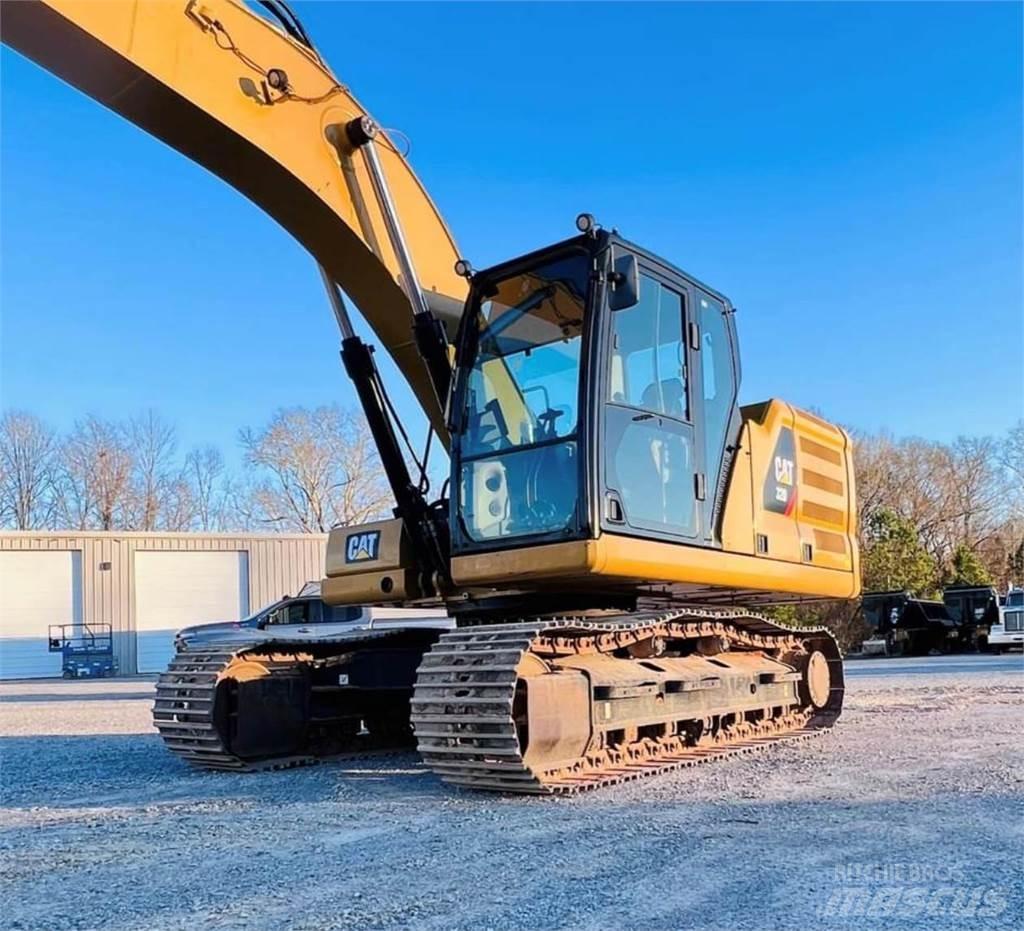 CAT 320 Pásové rýpadlá